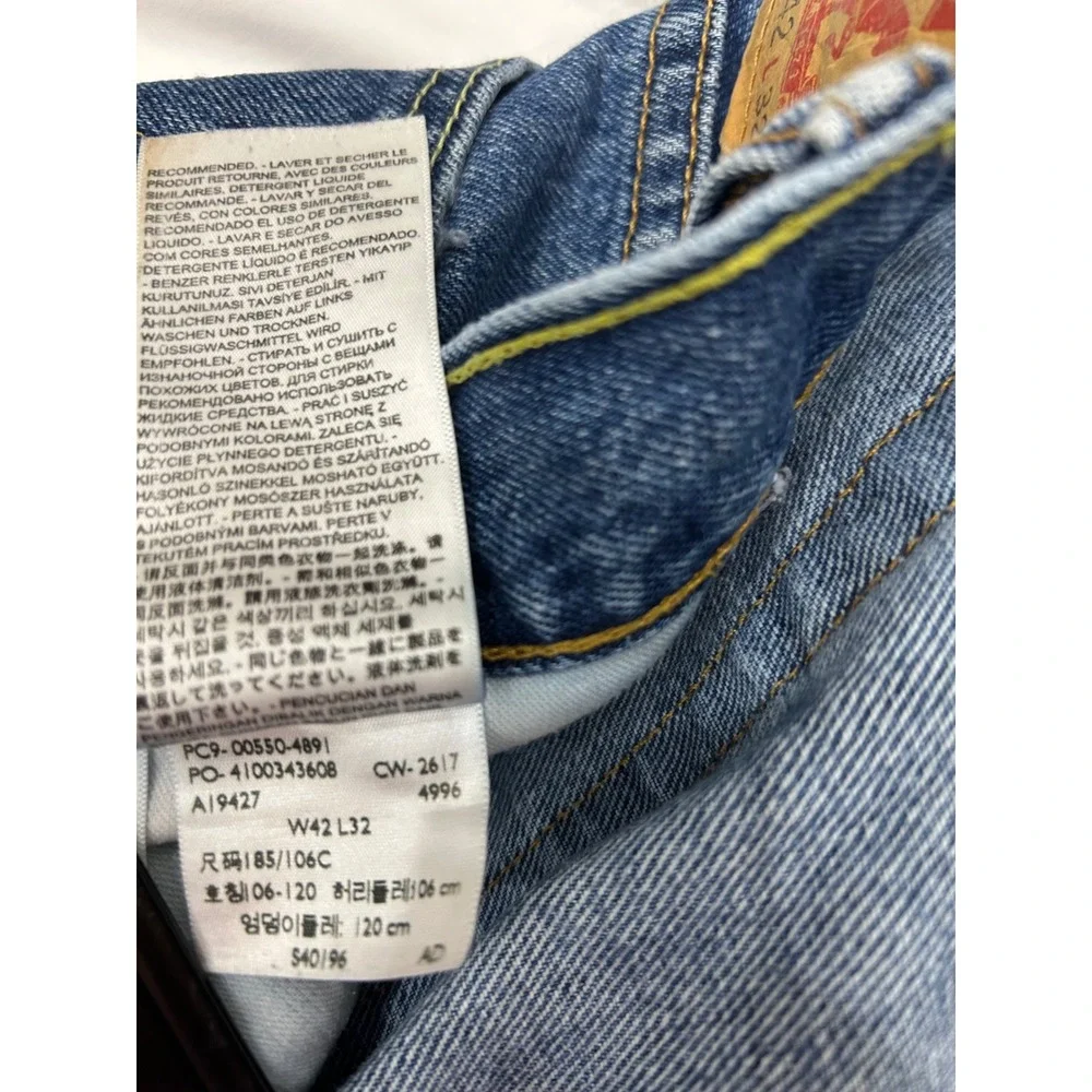 Levis 550‎ Relaxed Fit Tapered Leg Jeans Mens 42x32 Medium Wash Blue Rugged